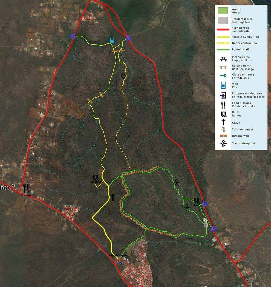 Karte der Wanderwege rund um den Villapark Fontein, Routen in Gelb, Grün und Rot
